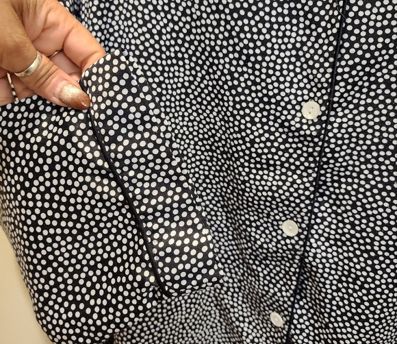 ME Makeover Essentials Black and White Casual Button Down Pajama Shirt Size L - Picture 7 of 12